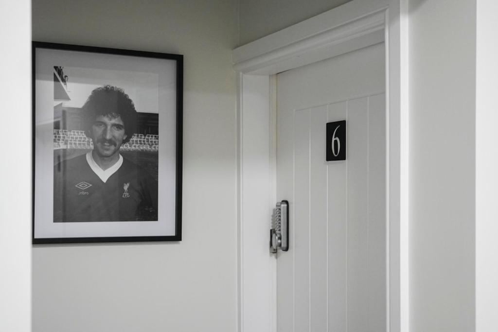 The Boot Rooms Anfield Liverpool Luaran gambar